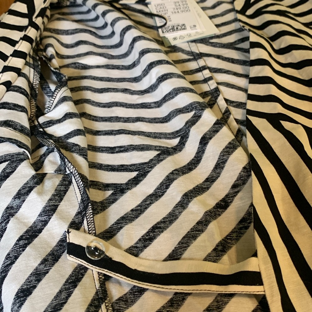 H&M Linen Blend Wrap Dress Geometric Stripes Size Medium NWT - Picture 9 of 12